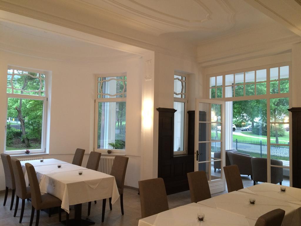 Appartements Am Kurpark บัดเพอร์ทอนท์ ภายนอก รูปภาพ