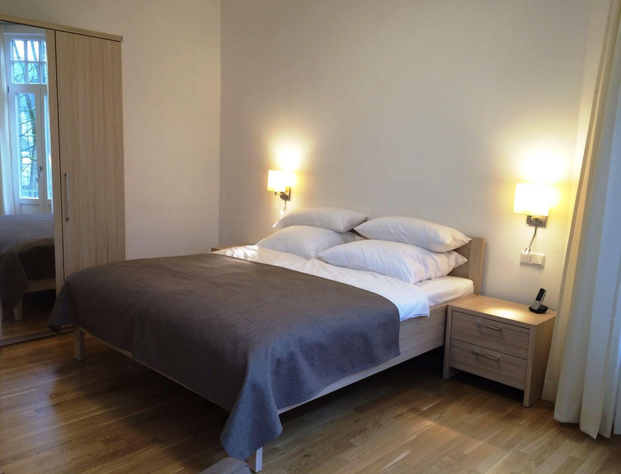 Appartements Am Kurpark บัดเพอร์ทอนท์ ภายนอก รูปภาพ