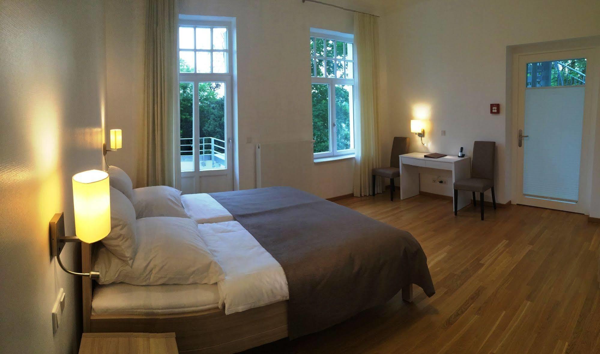 Appartements Am Kurpark บัดเพอร์ทอนท์ ภายนอก รูปภาพ