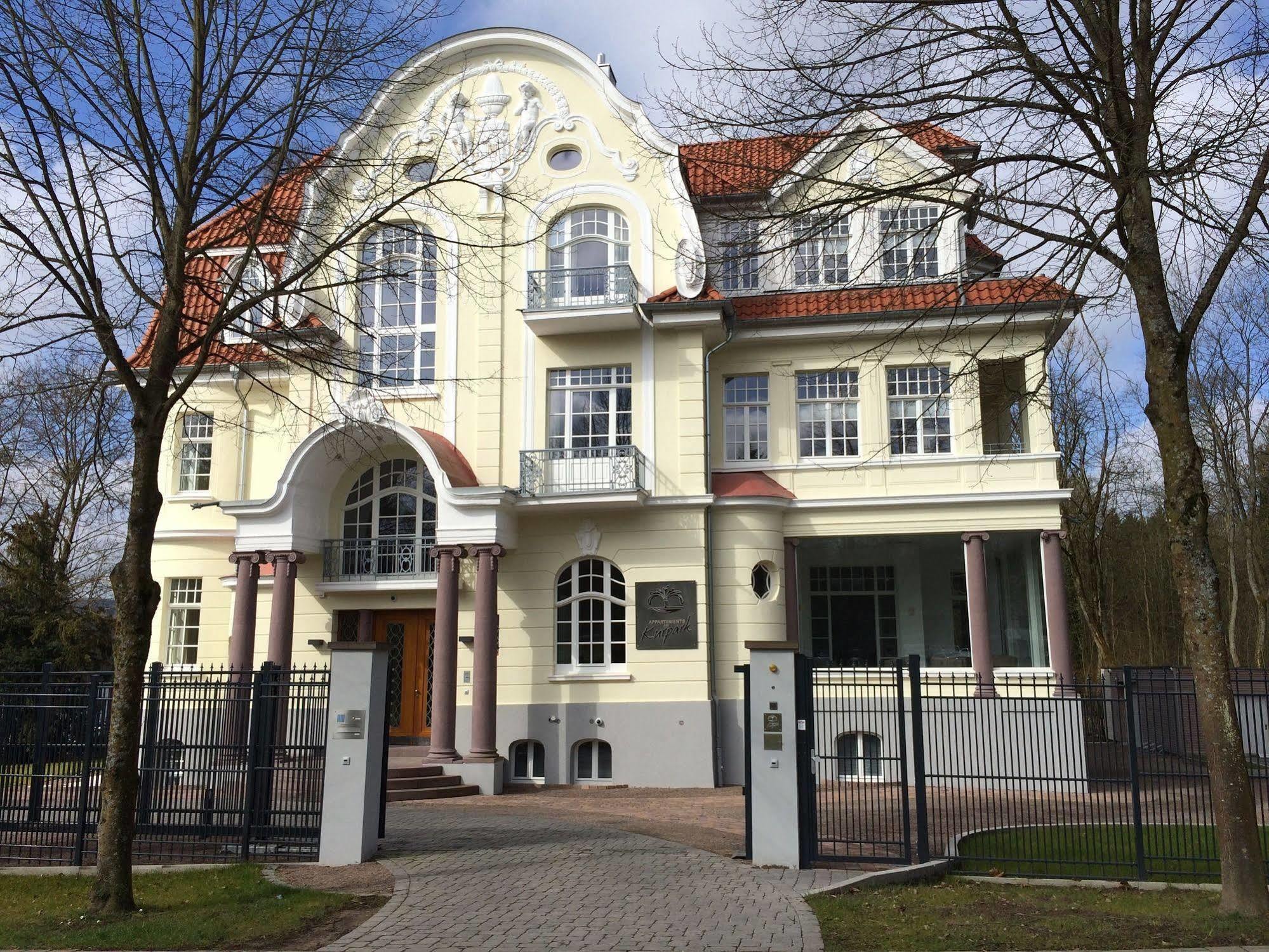 Appartements Am Kurpark บัดเพอร์ทอนท์ ภายนอก รูปภาพ