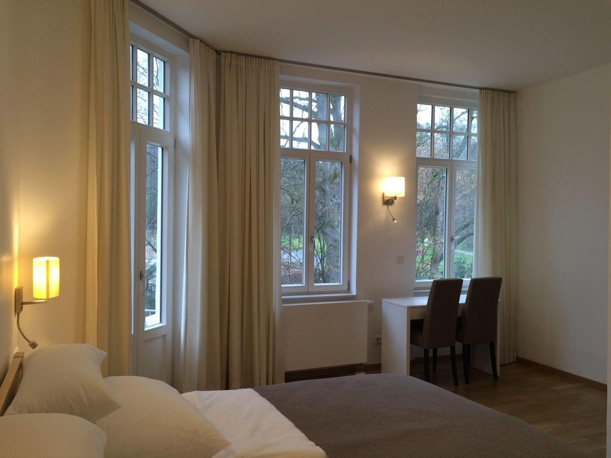 Appartements Am Kurpark บัดเพอร์ทอนท์ ภายนอก รูปภาพ